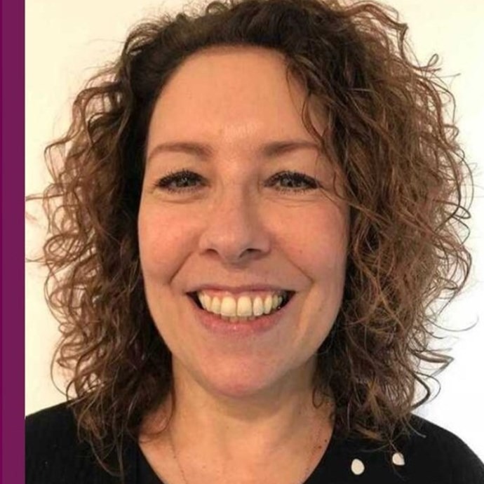 Photo of Karen White 